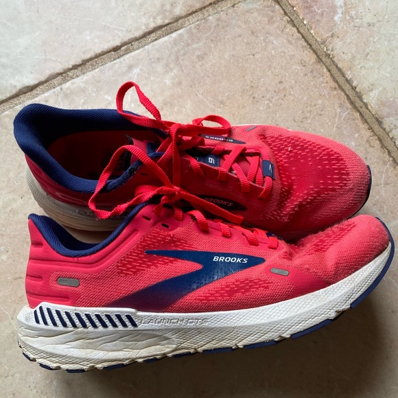 Brooks Shoes - Brooks Launch 9 👟